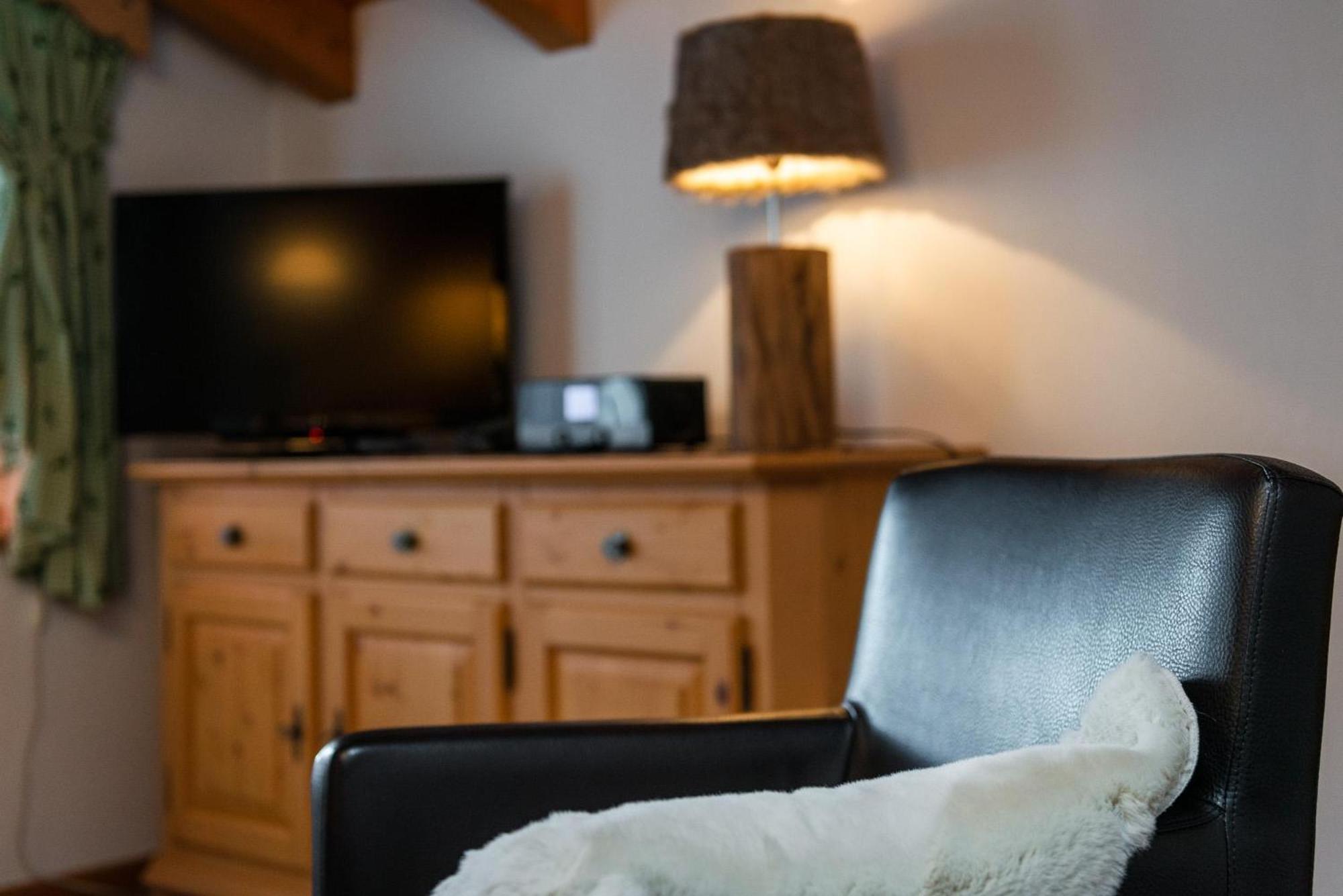 Gaestehaus Alpenparadies Krun Ngoại thất bức ảnh