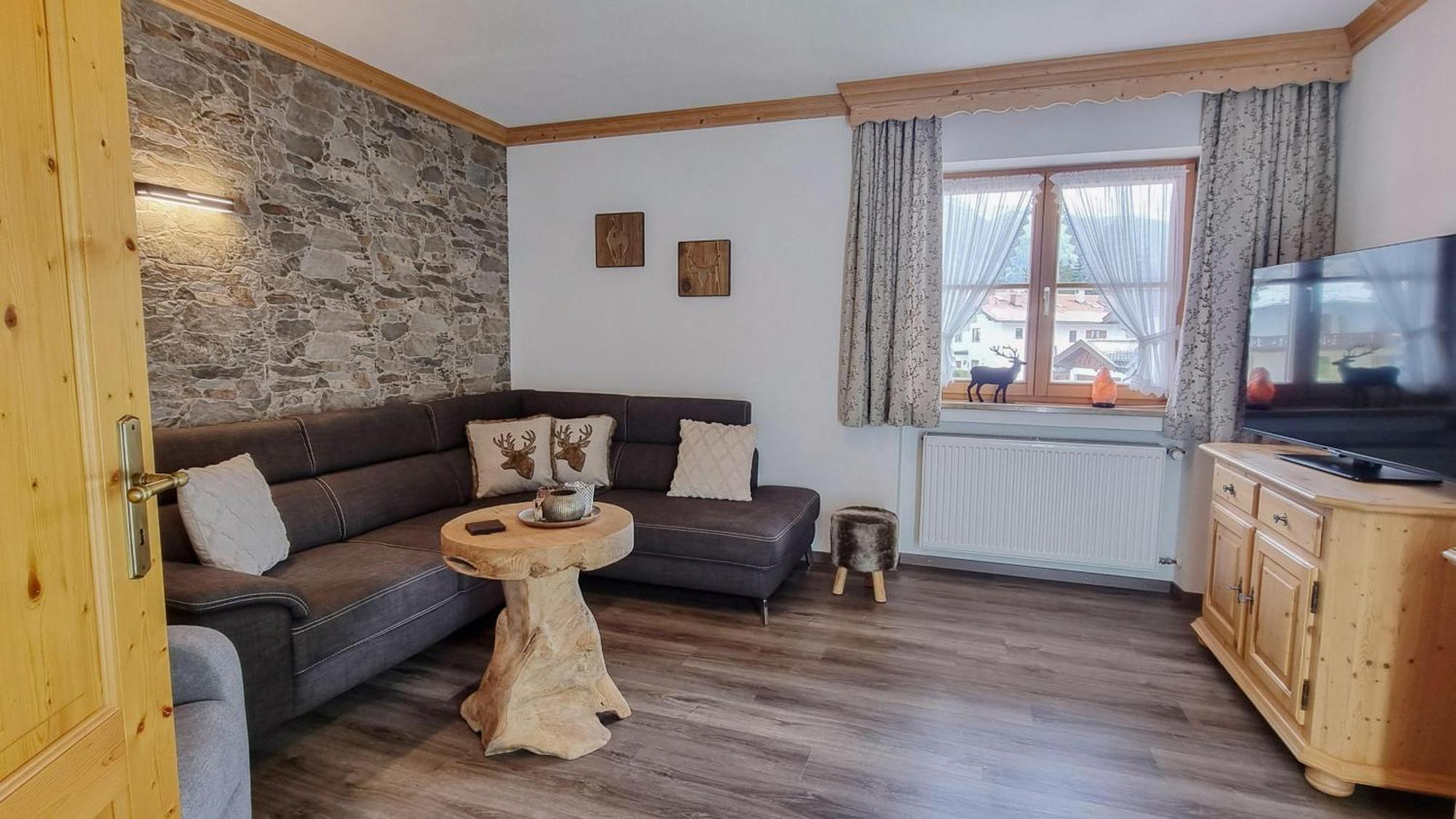 Gaestehaus Alpenparadies Krun Ngoại thất bức ảnh