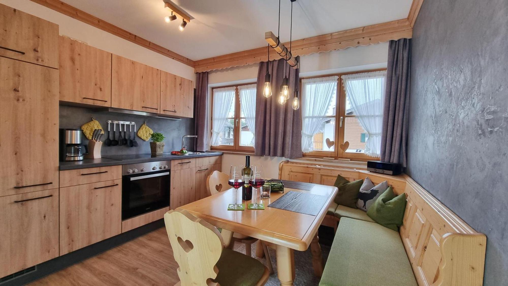 Gaestehaus Alpenparadies Krun Ngoại thất bức ảnh
